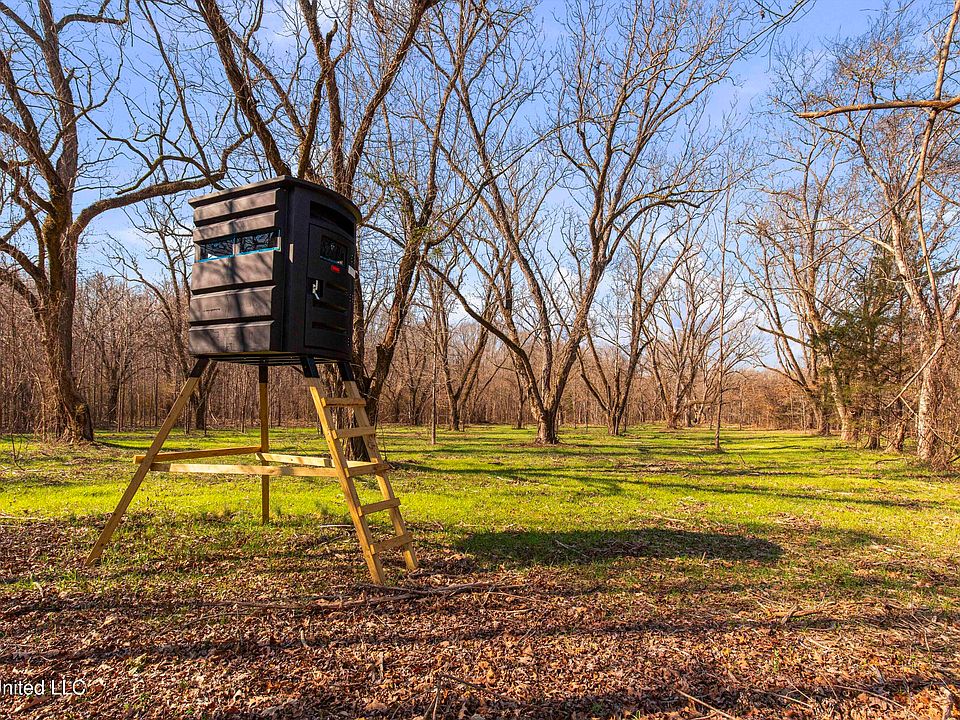 1st image of 186 Potluck Rd