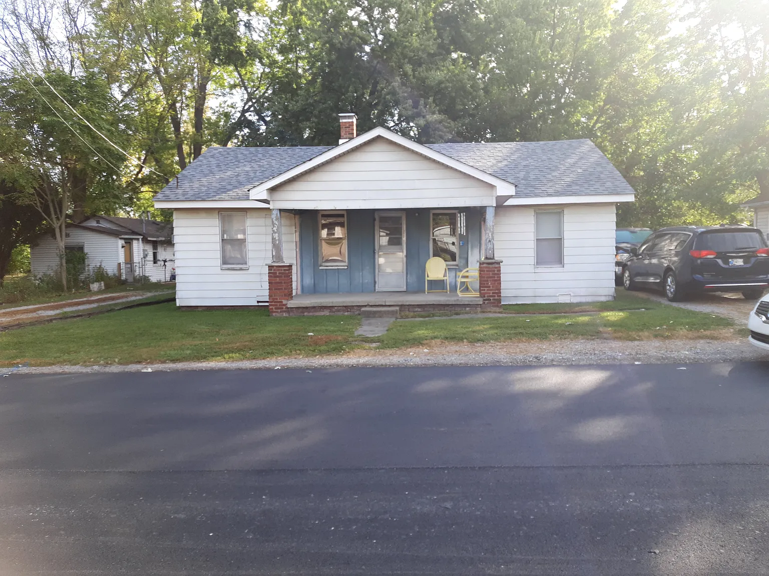 1005 S Auburn St photo 1