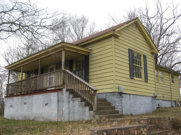 607 Flynn St, Eden, NC 27288