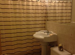 8421 Mansfield Ave, Morton Grove, IL 60053