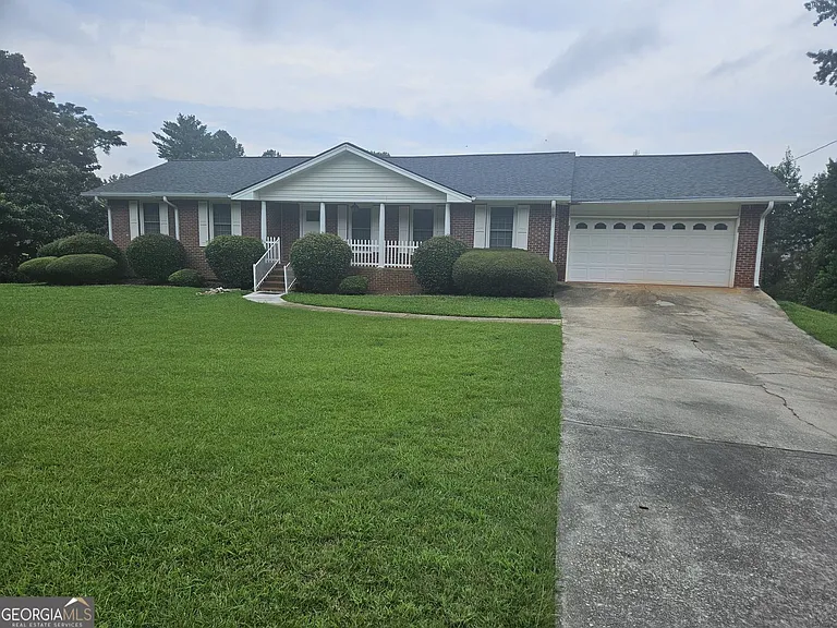 1148 Marifran Dr NE #1148 — Photo 1
