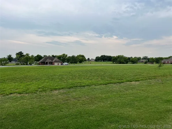 Bluebird Ln, Pryor, OK 74361