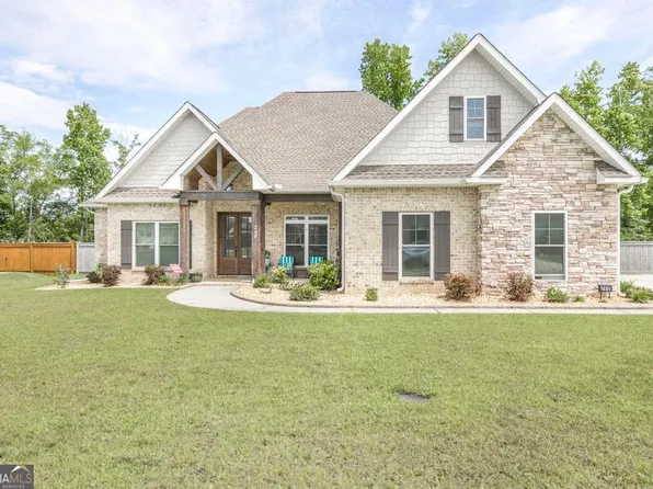 240 Flat Shoal Dr, Bonaire, GA 31005