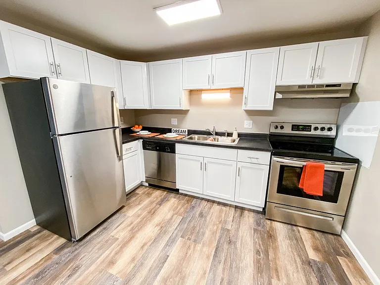 Capitol View Apartments — Photo 52