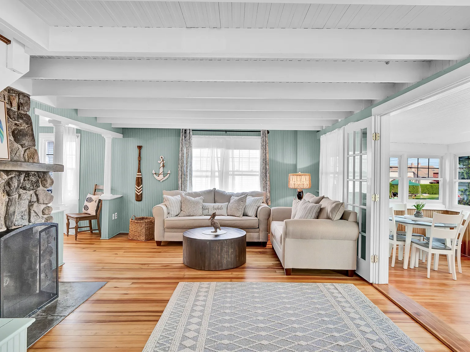 7 Whitecap Rd — Photo 2