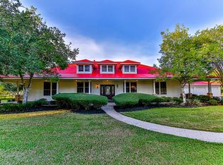 10123 N P St, La Porte, TX 77571