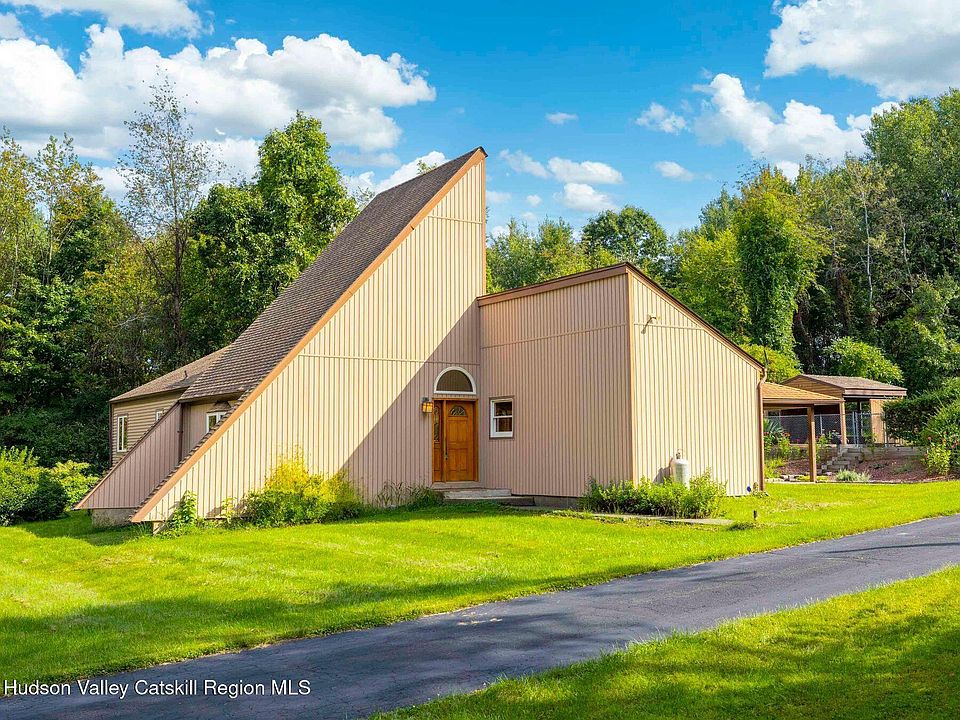 1st image of 33 Reservoir Road