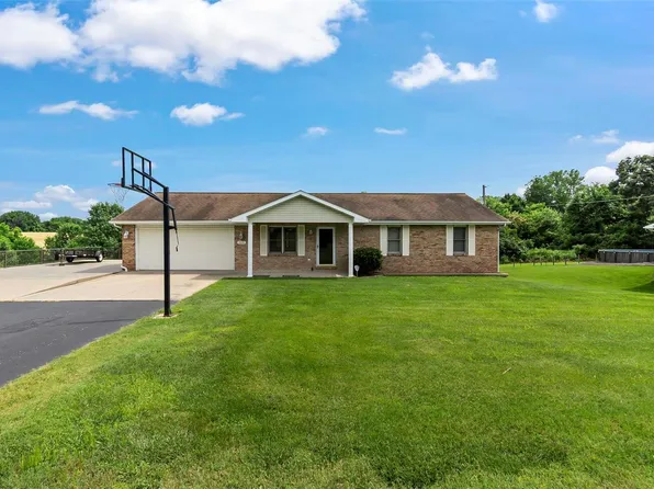 309 Concord Ln, Jackson, MO 63755