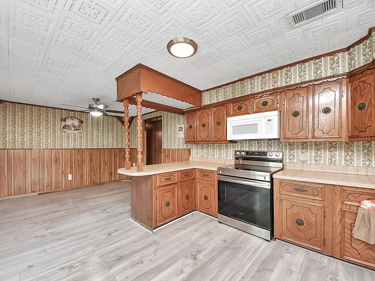535 Pampa St — Photo 27