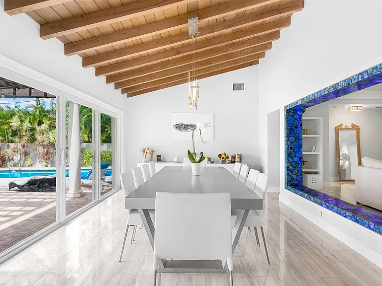 913 Coconut Dr — Photo 20
