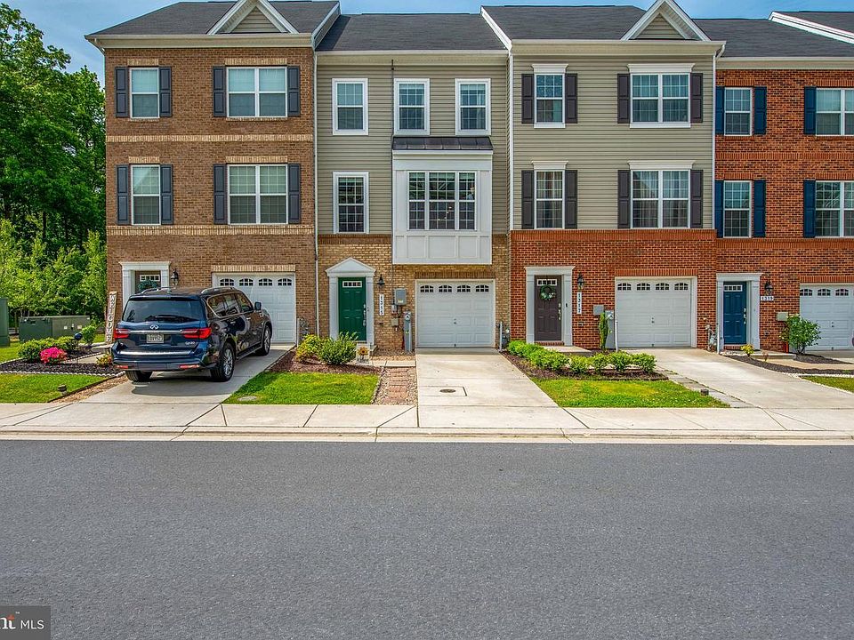 1st image of 1315 Hawthorn Dr