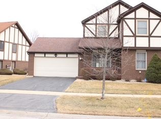 3433 Huntley Ter, Crete, IL 60417