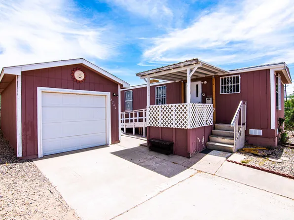 2740 Katrina Dr SW, Albuquerque, NM 87121