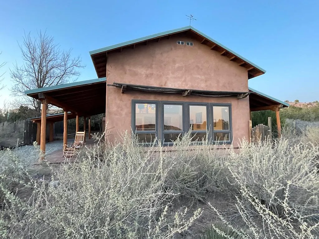 1 bed, 1200 sqft, $2,500 — Photo 3