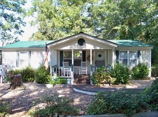 474 Happy Landing Rd, Waynesville, GA 31566
