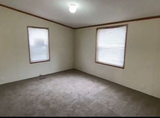 292 Van Buren Cir, Davison, MI 48423