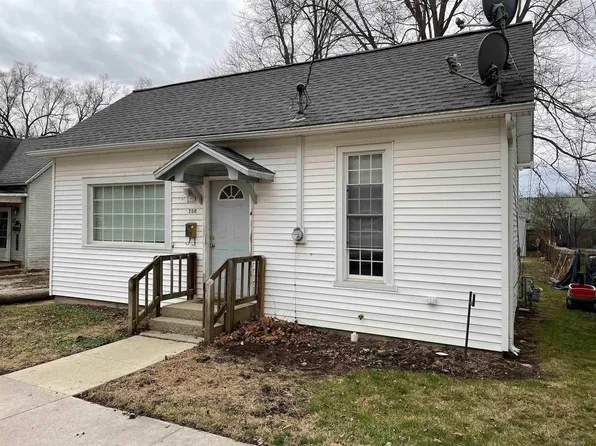 208 S Sycamore St, North Manchester, IN 46962