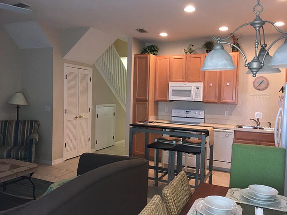 2nd image of 2434 Caravelle Cir #1