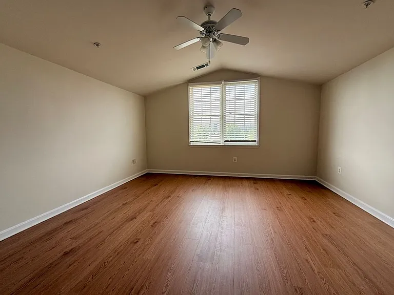 6130 Stonehenge Pl — Photo 18