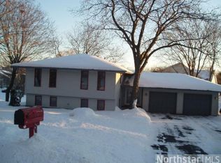 3250 Williams Ln, Mound, MN 55364