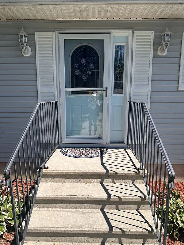 2 bed, 1.0 bath, 1500 sqft, $2,950 — Photo 1