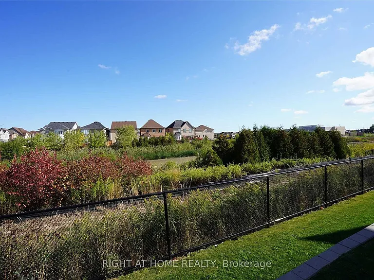 1380 Costigan Rd #128 — Photo 23