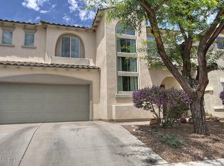 96 W Camino Rio Chiquito, Sahuarita, AZ 85629