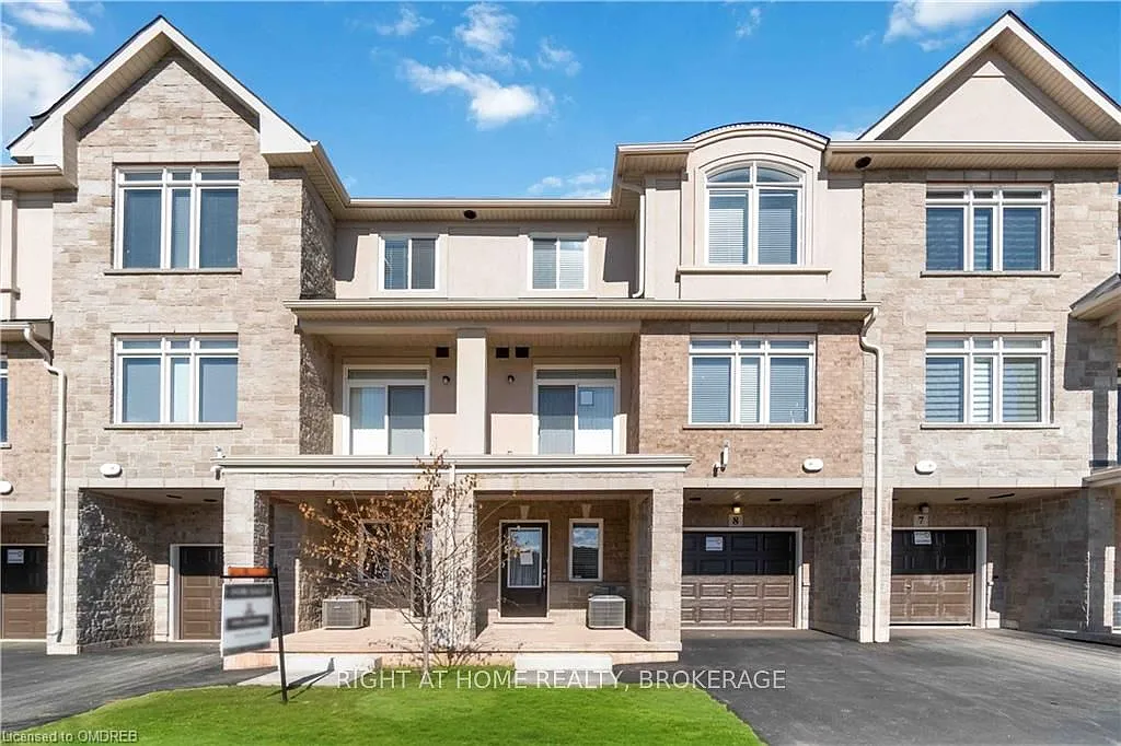 2 bed, $2,650 — Photo 1