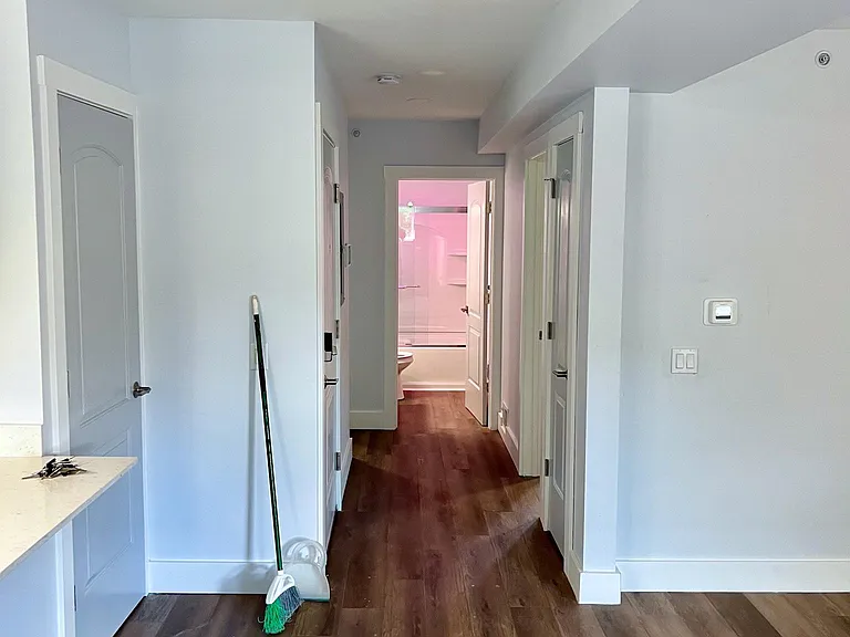 1007 Monroe Ave #2 — Photo 11
