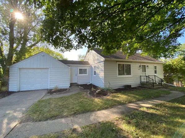 3037 Horton St, Rockford, IL 61109