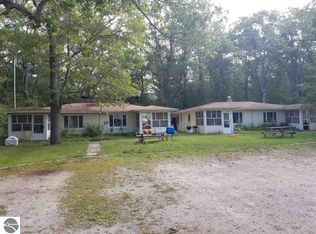 7334 Loud Dr, Oscoda, MI 48750