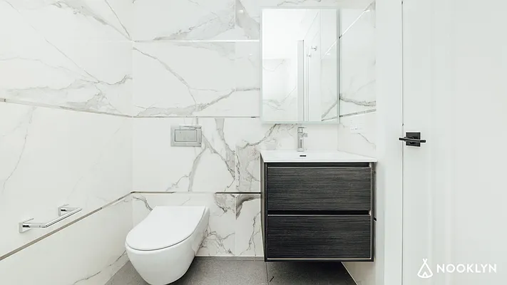 Rented by Nooklyn NYC LLC | media 39