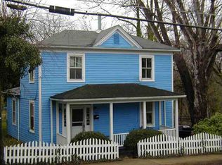 318 Oak St, Charlottesville, VA