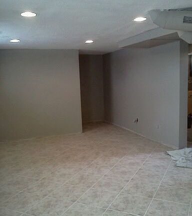 4th image of 2935 N Holly St