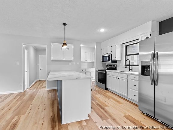 5th image of 7607 Decatur Dr