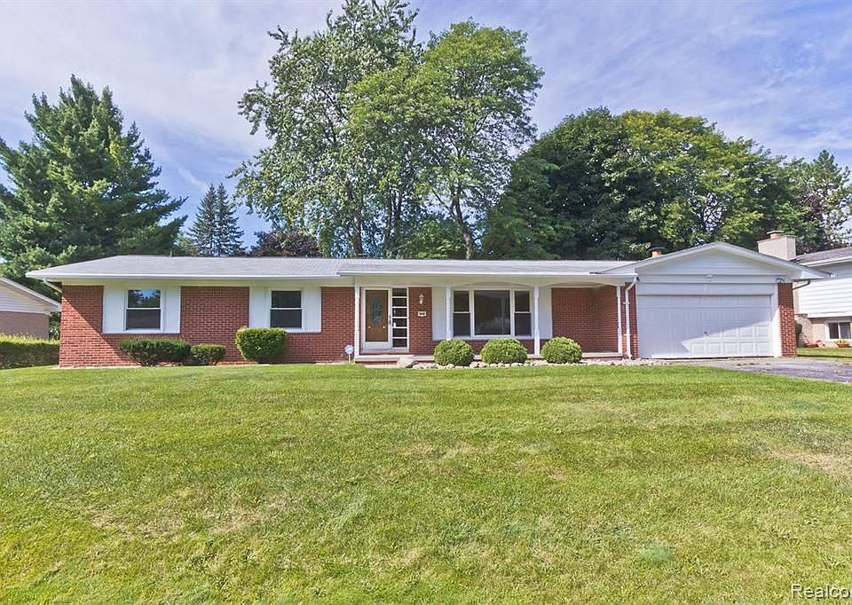 1st image of 6848 Tamerlane Dr