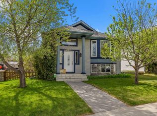 16371 E Somercrest St SW, Calgary, AB T2Y 3M6
