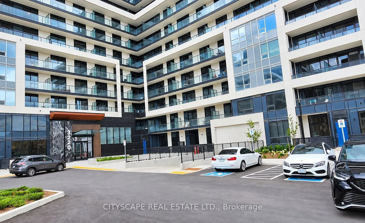1 bed, $2,299 — Photo 2