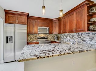 2404 24th Way, West Palm Beach, FL 33407