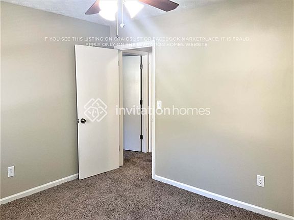 5th image of 2850 Park Chase Dr