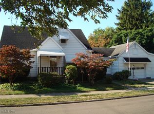 8 Adelford Ave, Akron, OH 44310