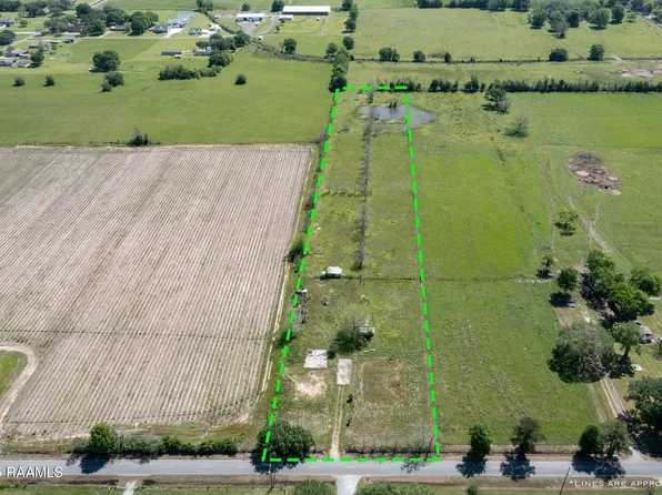 415 Janvier Rd, Scott, LA 70583