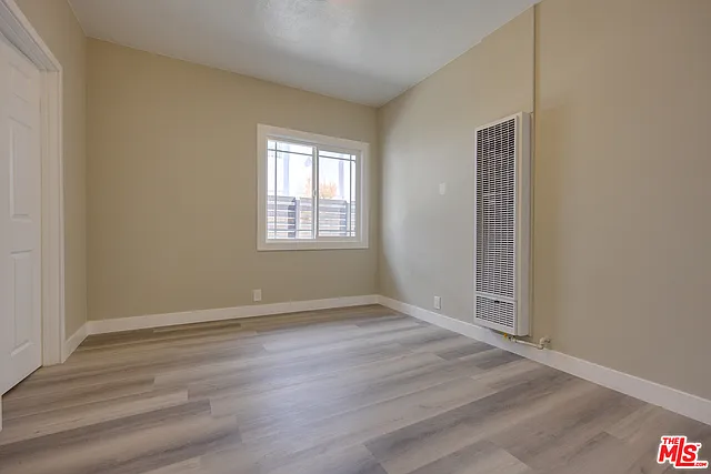 1127 N Formosa Ave — Photo 23