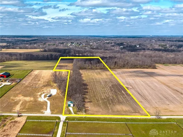 2770 E Centerville Rd, Spring Valley, OH 45370