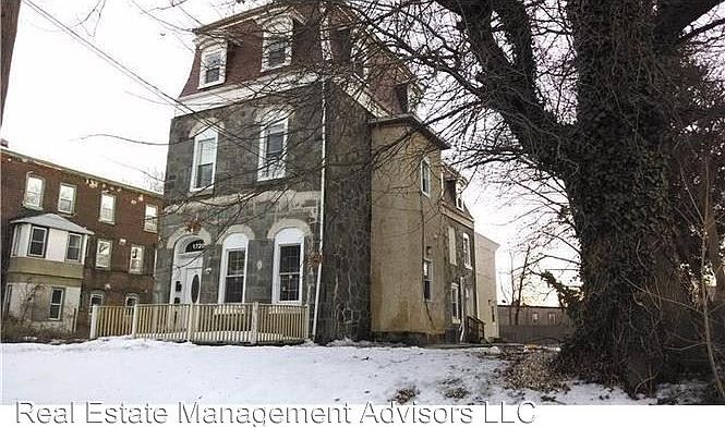 1st image of 1720 W Tioga St #D