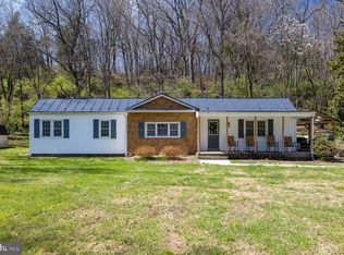 67 Duck Pond Ln, Maurertown, VA 22644