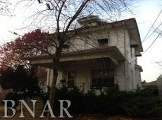 6 Felton Pl, Bloomington, IL