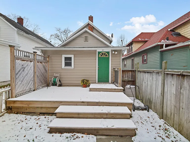 227 Regent St — Photo 21