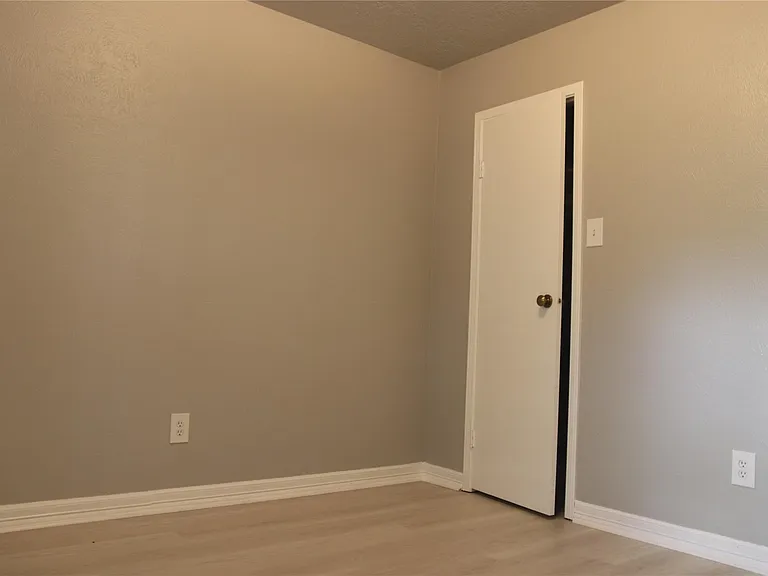 27 N Greenbud Ct — Photo 16