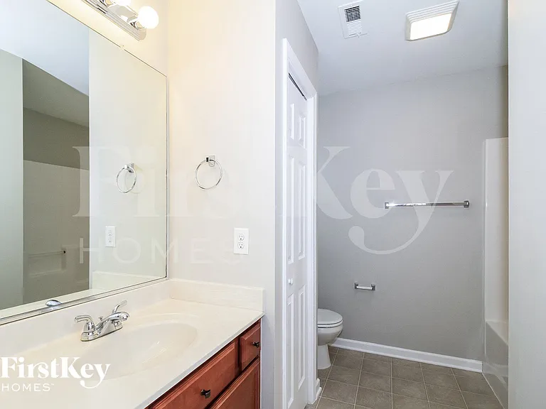 5784 Misty Hill Cir — Photo 7